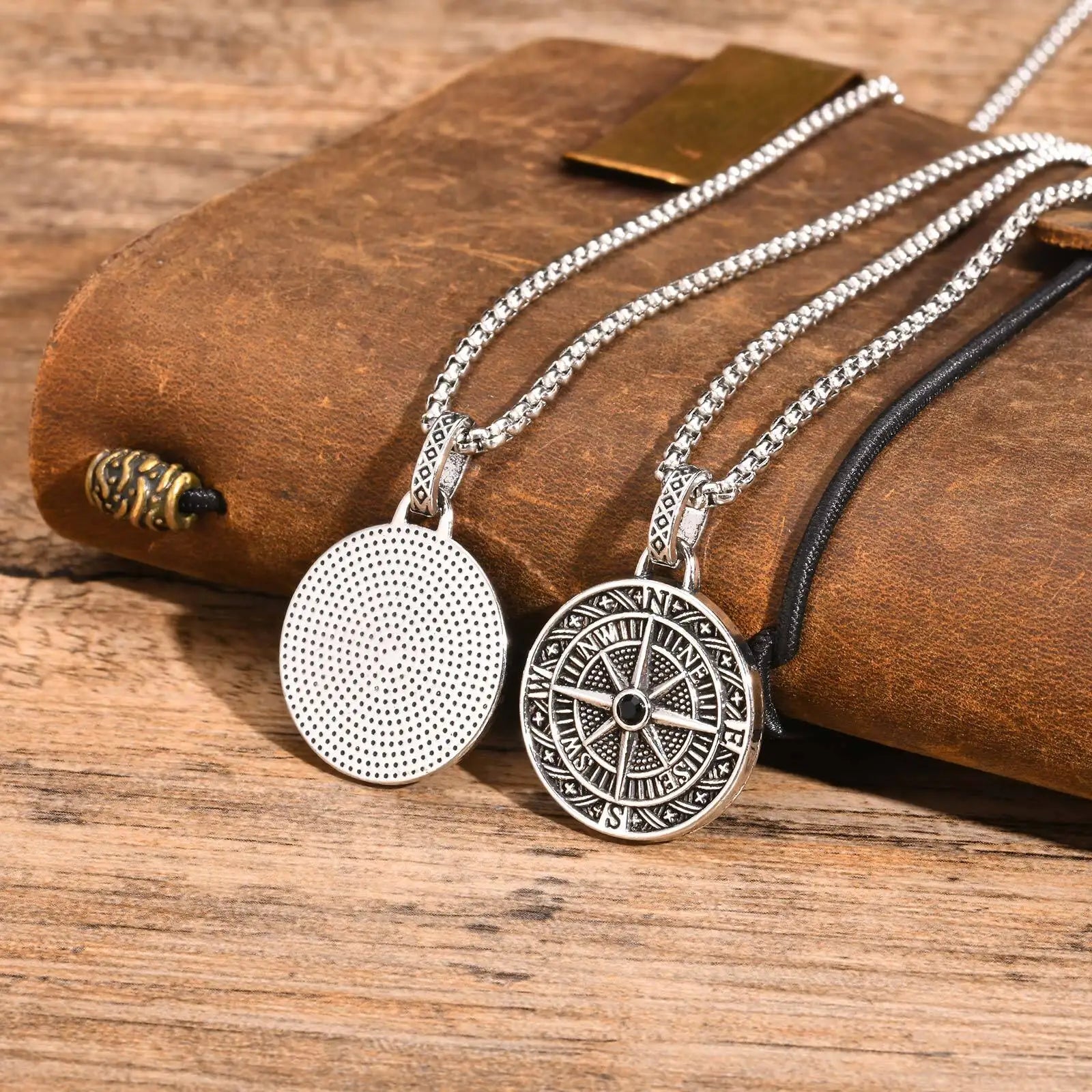Father's Day Gift for Dad - Vintage Compass Pendant Necklace for Men