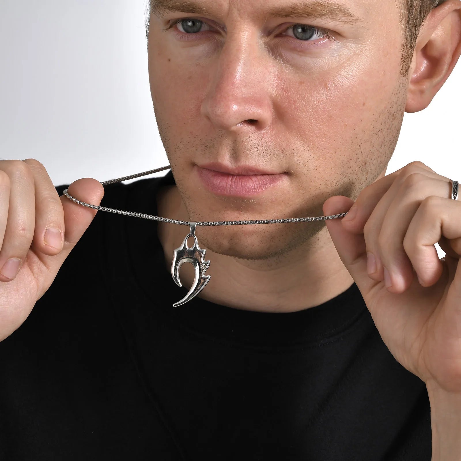Father's Day Gift for Dad - Men’s Wolf Tooth Pendant Necklace